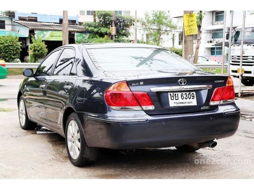 2004 Toyota CAMRY E Sedan