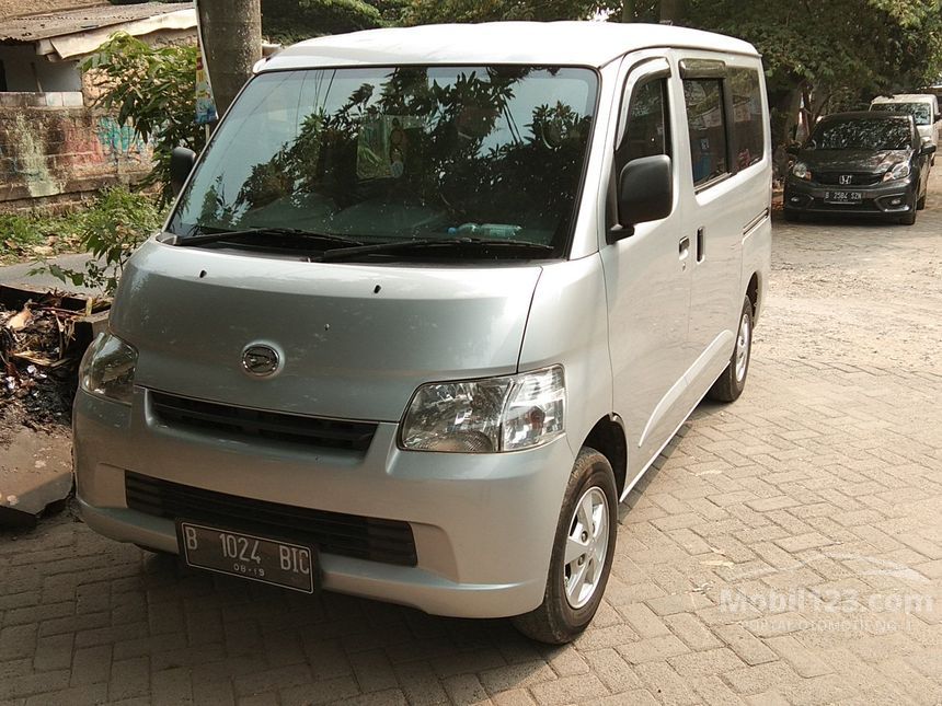 2014 Daihatsu Gran Max D Van