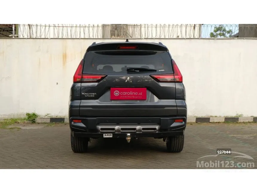 2023 Mitsubishi Xpander Cross Premium MPV