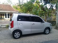 2014 Suzuki Karimun Wagon R 998 GL Wagon R Hatchback