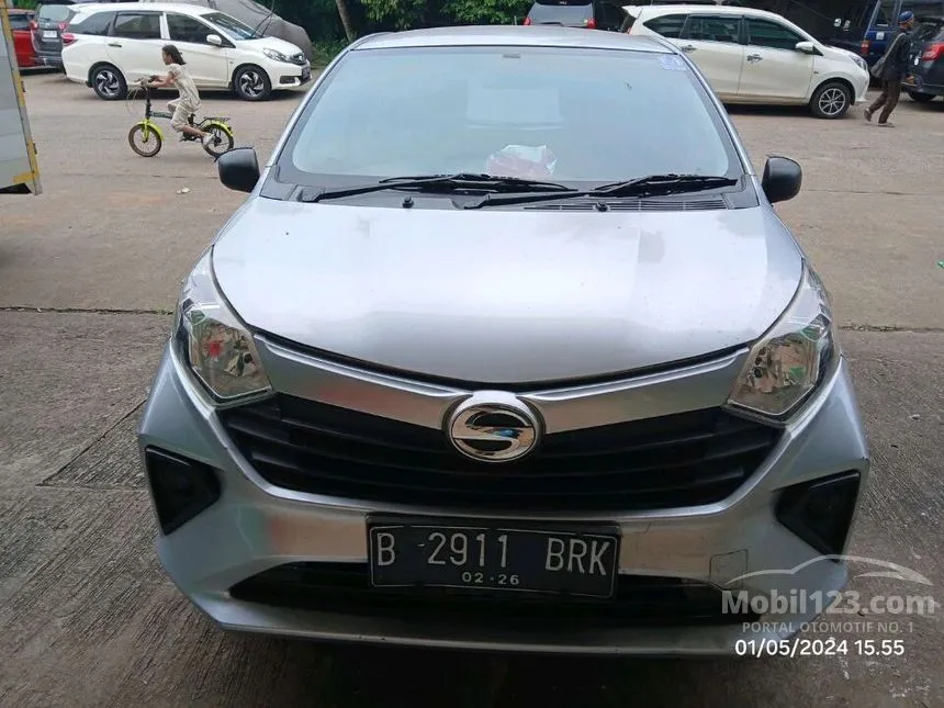Jual Mobil Daihatsu Sigra 2021 D 1.0 di DKI Jakarta Manual MPV Silver Rp 96.000.000