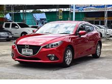 2016 Mazda 3 2.0 (ปี 14-17) E Sports Hatchback