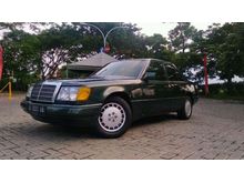 1991 Mercedes-Benz 300E 3.0 W124 Sedan