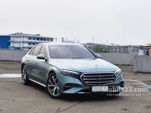 2025 Mercedes-Benz E200 2.0 Exclusive Line Sedan