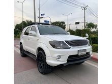 2005 Toyota Fortuner 2.7 (ปี 04-08) V SUV
