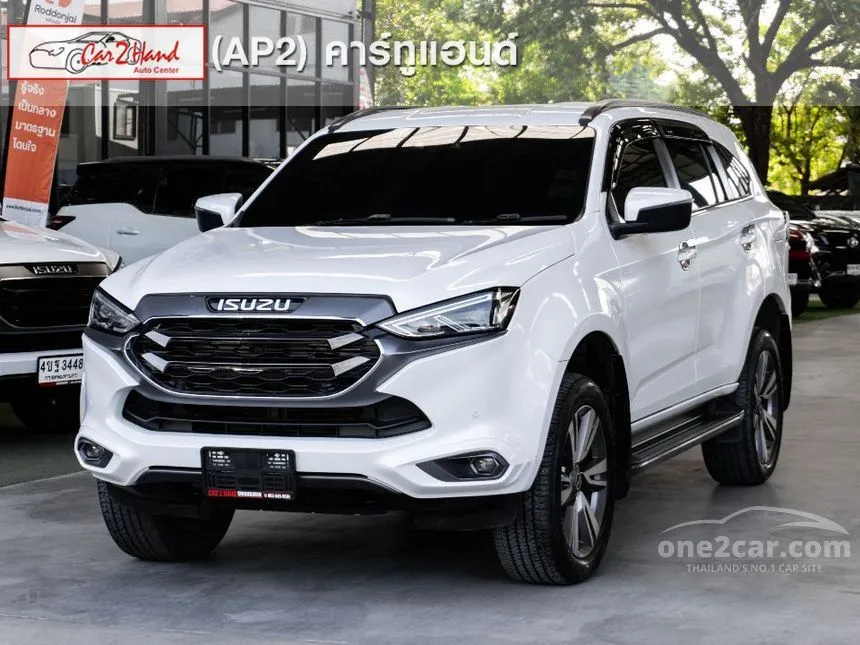 2023 Isuzu MU-X Ultimate SUV