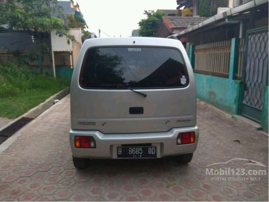 2004 Suzuki Karimun GX Hatchback