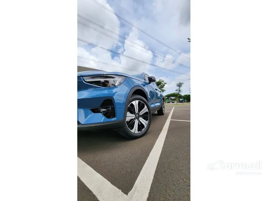 2023 Volvo C40 Recharge EV Wagon