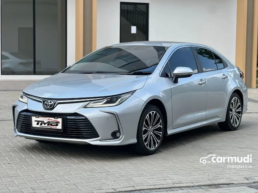 2023 Toyota Corolla Altis V Sedan