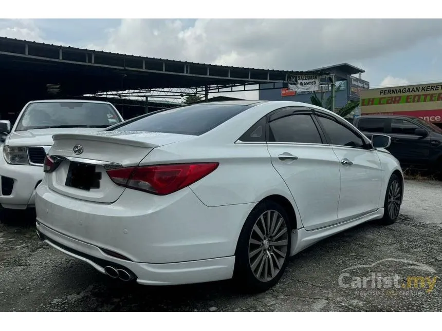 2013 Hyundai Sonata Premium Sedan