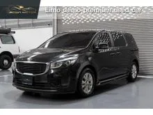2015 Kia GRAND CARNIVAL 2.2 (ปี 15-20) LX Wagon