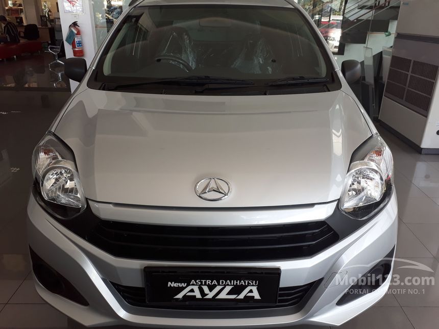 Jual Mobil  Daihatsu  Ayla  2021 D  1 0 di Jawa Timur Manual 