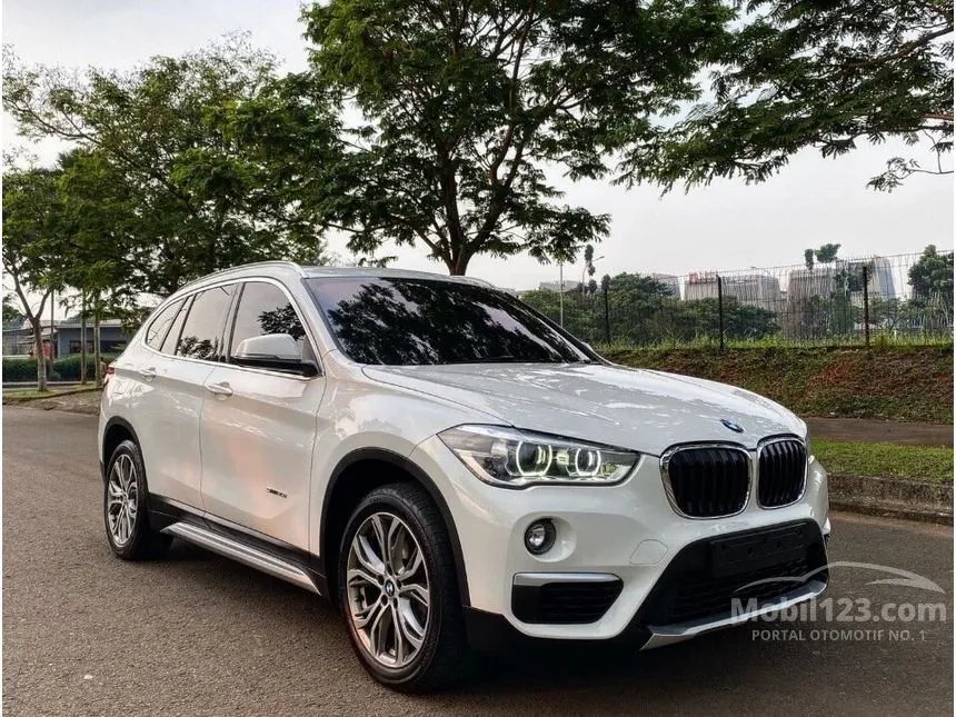 Jual Mobil BMW X1 2017 sDrive18i xLine 1.5 di DKI Jakarta Automatic SUV Putih Rp 453.000.000