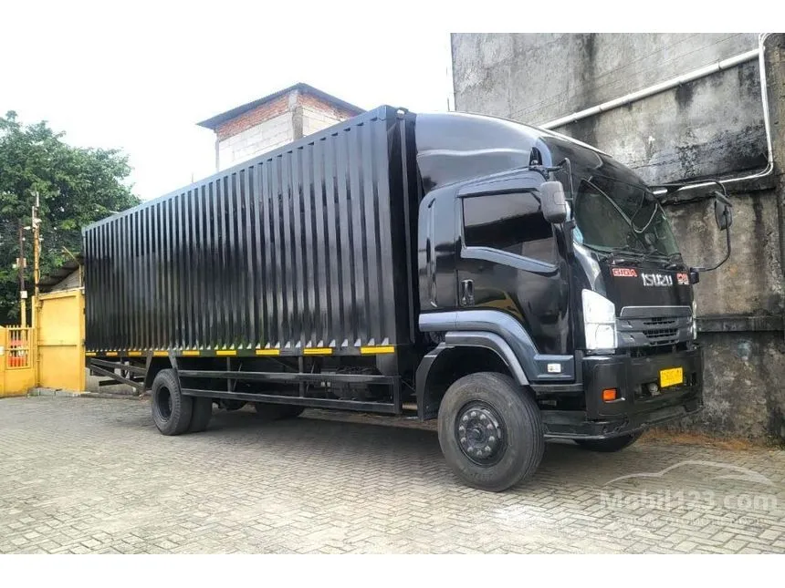 Jual Mobil Isuzu Giga 2021 FVR 34 S 7.8 di DKI Jakarta Manual Trucks Hitam Rp 650.000.000
