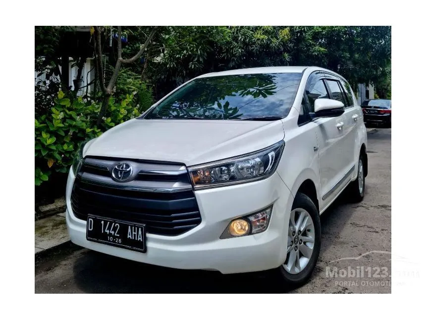 Jual Mobil Toyota Kijang Innova 2018 G 2.0 di Jawa Barat Manual MPV Putih Rp 289.000.000