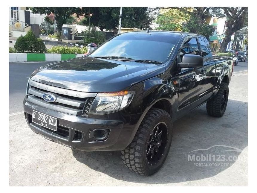 Jual Mobil Ford Ranger 2012 2 2 Di Jawa Timur Manual Hitam Rp 205 000 000 2381324 Mobil123 Com