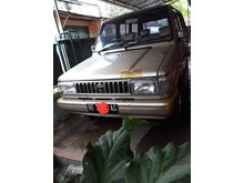 1989 Toyota Kijang 1.5 MPV Minivans