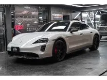 2023 Porsche Taycan 0.0 (ปี 20-26) GTS AWD Sedan