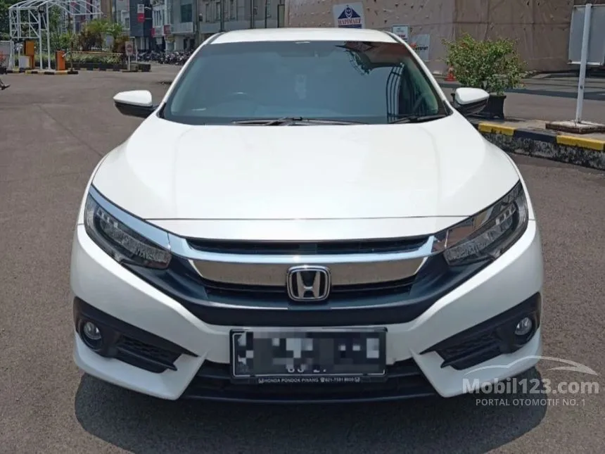 2017 Honda Civic ES Sedan