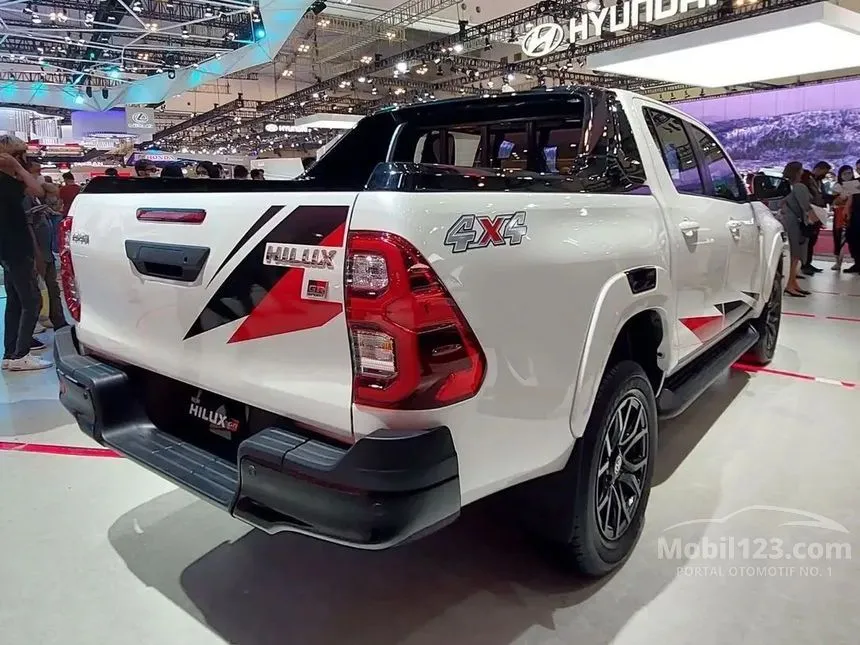 2023 Toyota Hilux GR Sport Pick-up