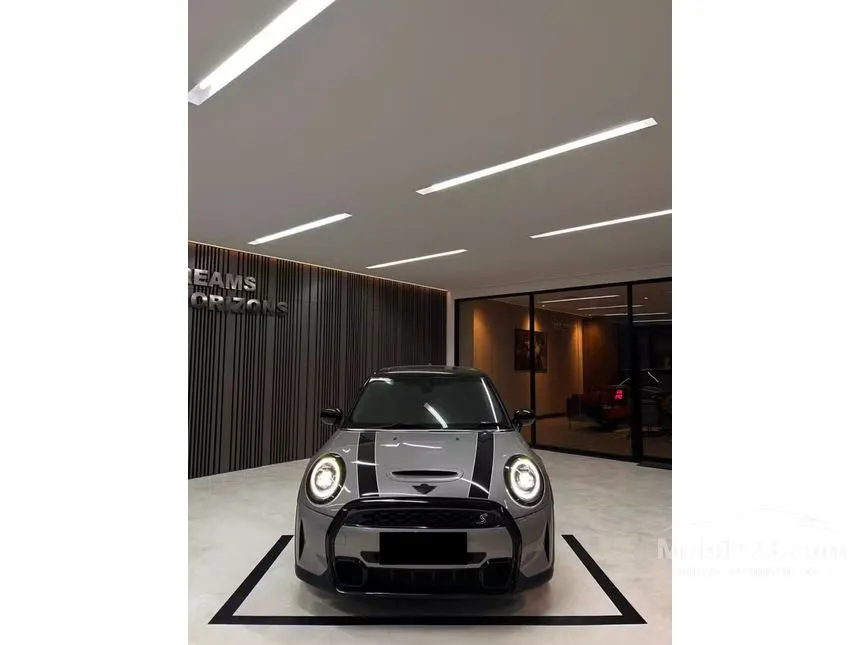 2021 MINI Cooper S 5 Door Hatchback