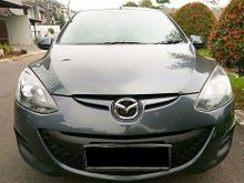 Mazda 2 Grey 2011 Matic Siap pakai Perawatan Teratur