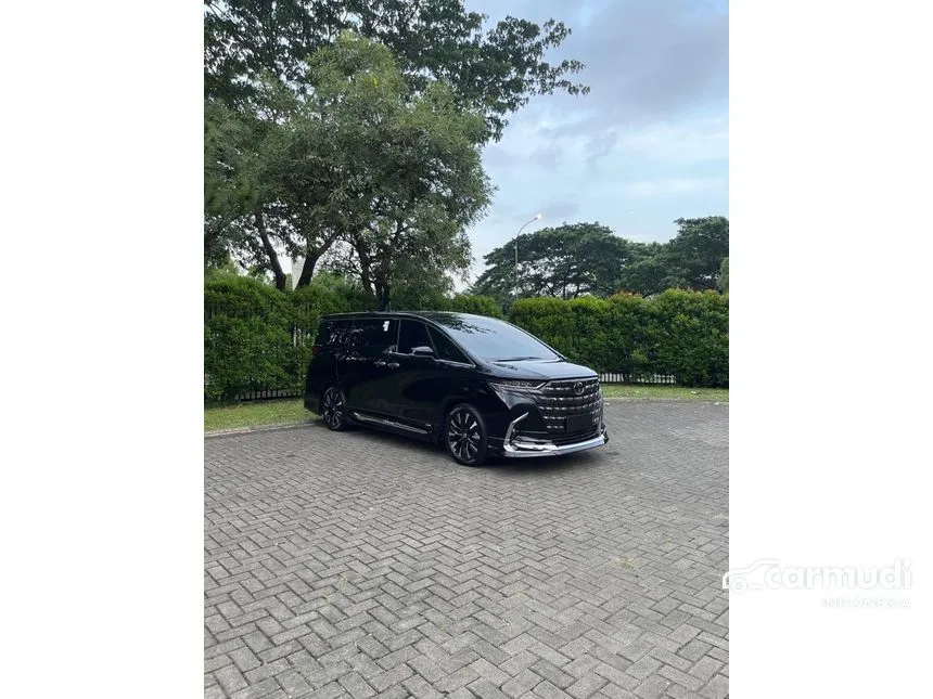 2024 Toyota Alphard HEV Modellista MPV