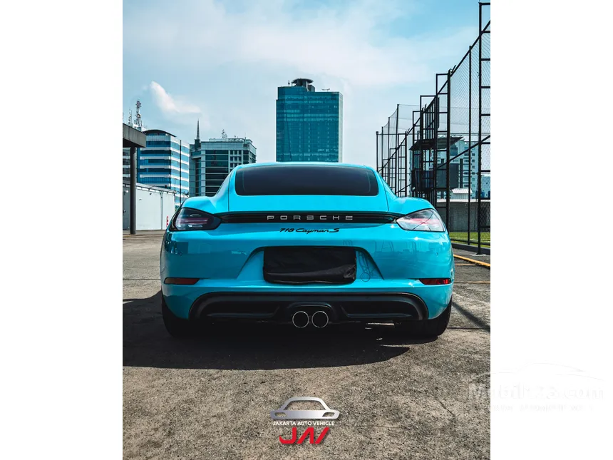 2017 Porsche 718 Cayman S Coupe