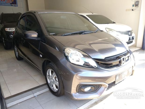 Honda Brio Mobil bekas dijual di Malang Jawa-timur 