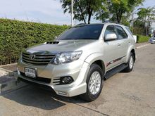 2013 Toyota Fortuner 3.0 (ปี 12-15) V SUV AT