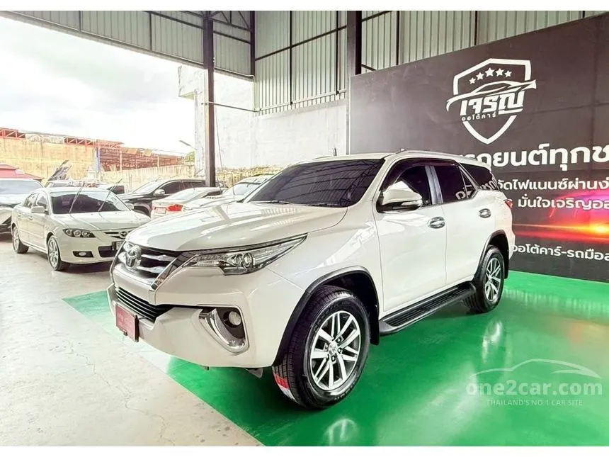 2016 Toyota FORTUNER V SUV