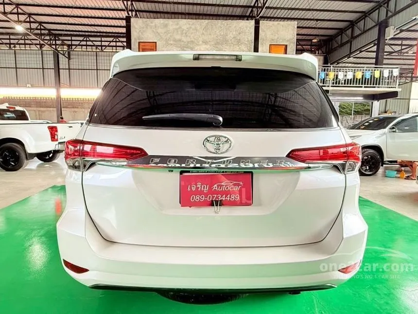 2016 Toyota FORTUNER V SUV