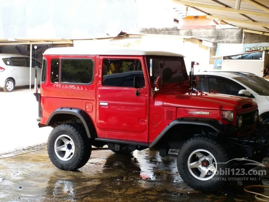 Jual Mobil  Toyota  Hardtop 1977 Fj40 4 2 Manual 4 2 di Jawa 