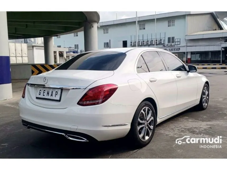 2014 Mercedes-Benz C200 Avantgarde CBU Sedan