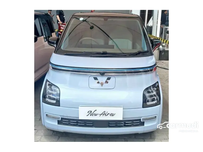 2025 Wuling Air EV Pro 300KM Hatchback