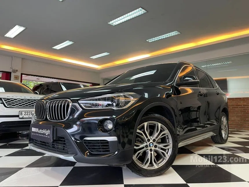 Jual Mobil BMW X1 2019 sDrive18i xLine 1.5 di DKI Jakarta Automatic SUV Hitam Rp 465.000.000