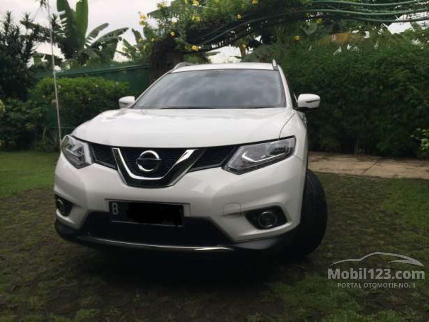 Jual Mobil Nissan X-Trail 2015 T32 2.0 di DKI Jakarta 