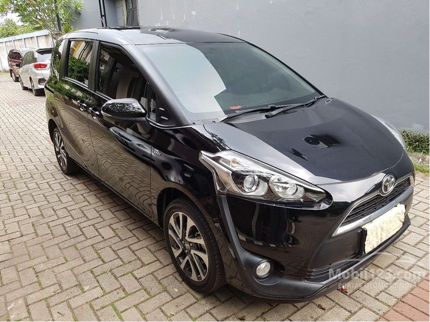 Jual Mobil  Toyota  Sienta  2019 V 1 5 di Jawa Barat 