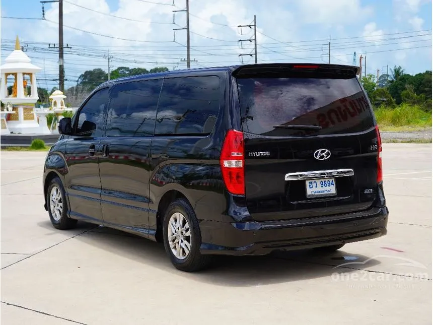 2017 Hyundai H-1 Elite Van