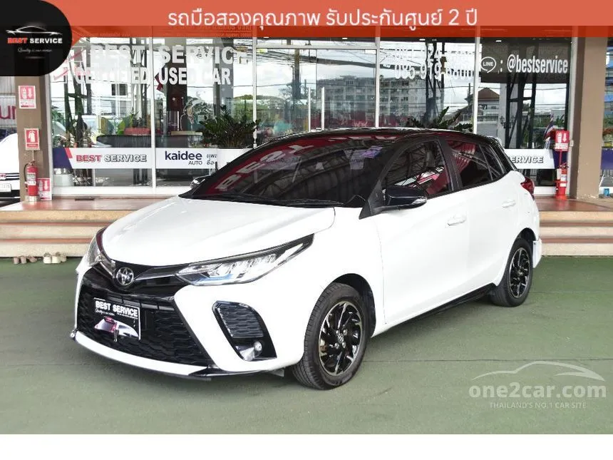 2022 Toyota YARIS Sport Premium Hatchback