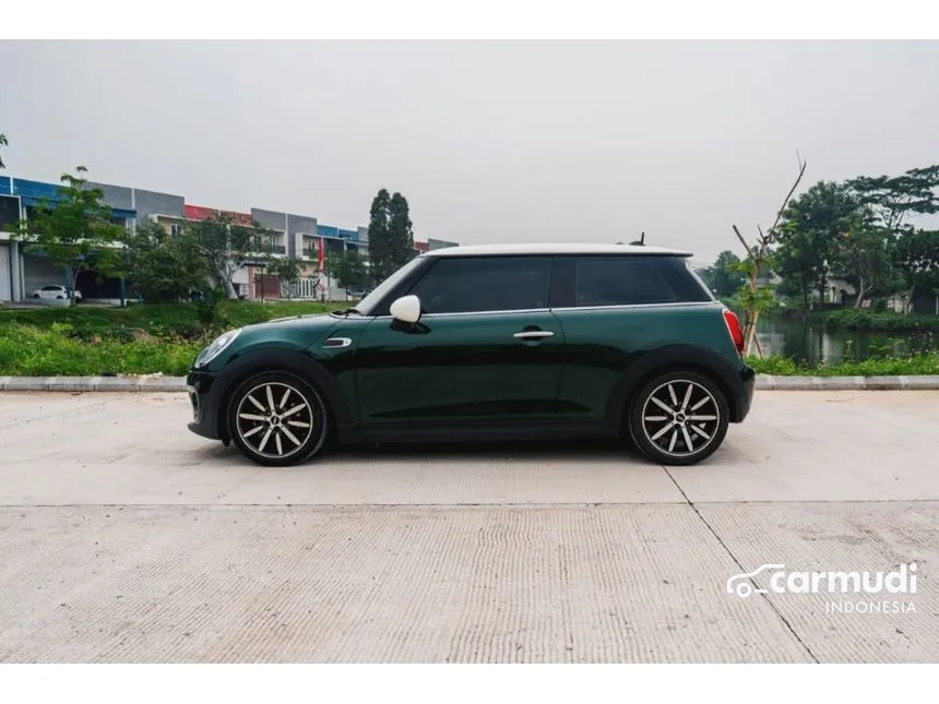 2018 MINI Cooper 3 Door Hatchback