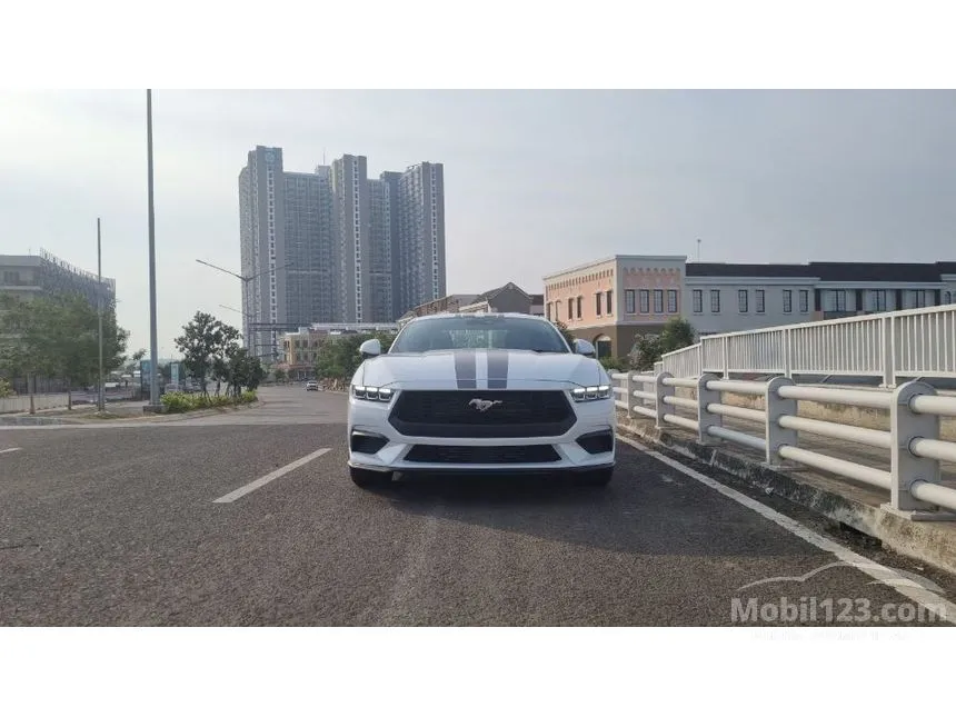2024 Ford Mustang EcoBoost Fastback