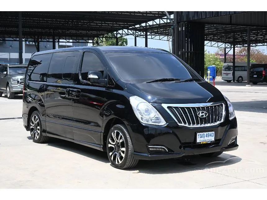 2017 Hyundai H-1 Deluxe Van