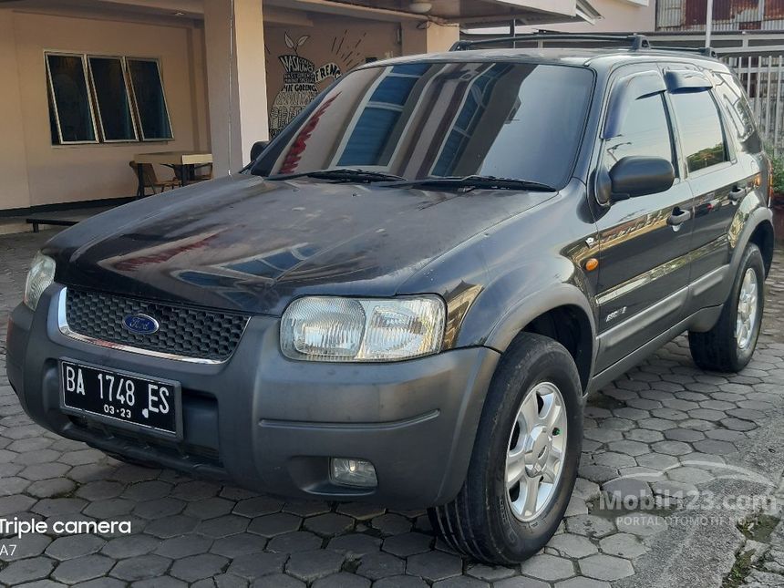 2004 Ford Escape XLT 4x2 SUV