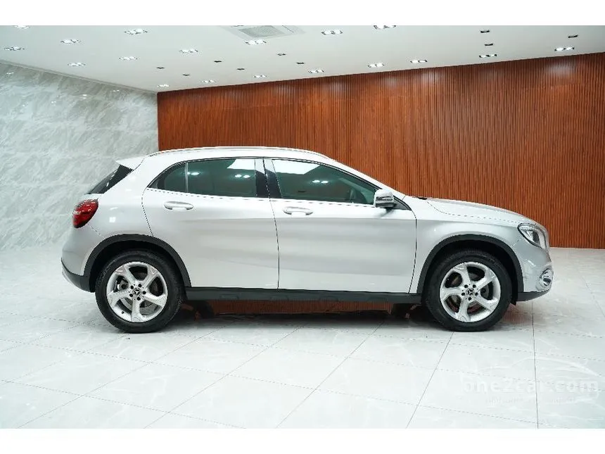 2018 Mercedes-Benz GLA200 Urban SUV