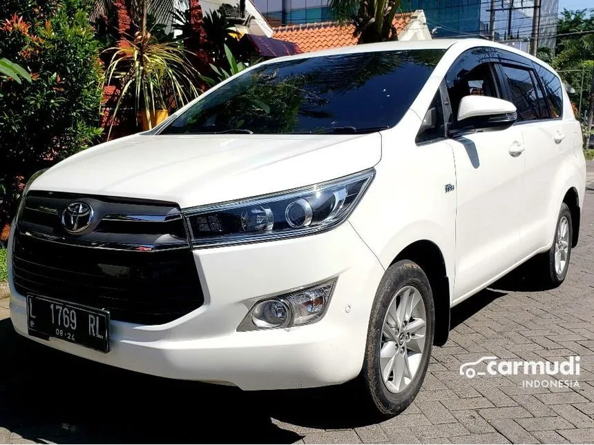 Jual Mobil Toyota Kijang Innova 2019 V 2.4 di Jawa Timur Automatic MPV Putih Rp 320.000.000