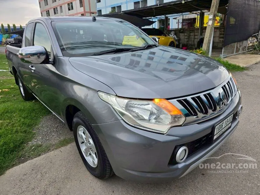 2016 Mitsubishi TRITON GLX Mega Cab Pickup
