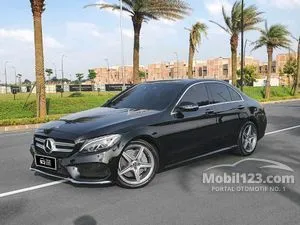 2018 Mercedes-Benz C300 2.0 AMG Line Sedan