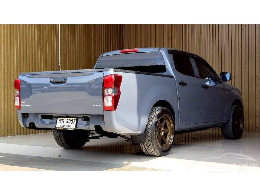 2023 Isuzu D-MAX S Cab-4 Pickup