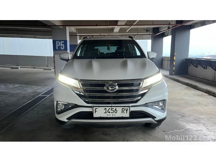 2018 Daihatsu Terios R Deluxe SUV